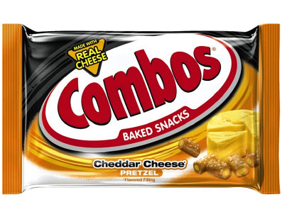 COMBOS PRETZEL AL CHEDDAR - America & USA, America / Salati e snack, Stati Uniti, Tutto il cibo, Tutto il cibo / Snack salati - combos-pretzel-al-cheddar - EATinerando.net