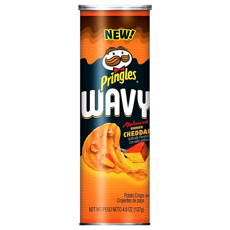 PRINGLES WAVY AL CHEDDAR AFFUMICATO - America & USA, America / Salati e snack, Stati Uniti, Tutto il cibo, Tutto il cibo / Snack salati - pringles-wavy-al-cheddar-affumicato - EATinerando.net