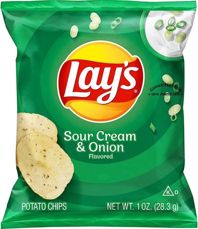 LAY'S PATATINE ALLA CIPOLLA E PANNA ACIDA - America & USA, America / Salati e snack, Stati Uniti, Tutto il cibo, Tutto il cibo / Snack salati - lays-patatine-alla-cipolla-e-panna-acida - EATinerando.net