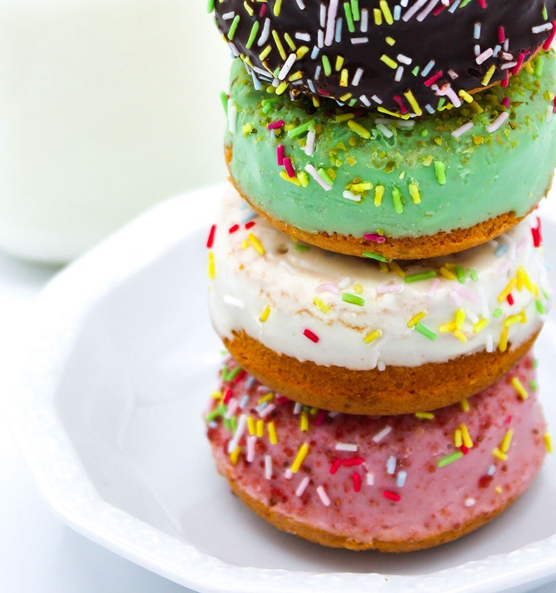 CUORENERO DONUTS ALLA FRAGOLA 3PZ - Europa & Resto del Mondo, Europa & Resto del Mondo / Dolci dal mondo, Italia, San Valentino, Tutto il cibo, Tutto il cibo / Dolci golosi - cuorenero-donuts-alla-fragola-3pz - EATinerando.net