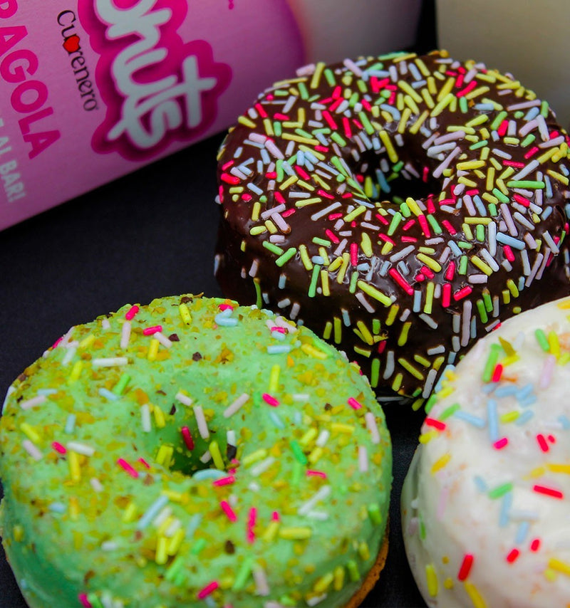Cuorenero Donuts al Pistacchio 3PZ - Europa & Resto del Mondo, Europa & Resto del Mondo / Dolci dal mondo, Italia, Senza glutine, Tutto il cibo, Tutto il cibo / Dolci golosi - cuorenero-donuts-al-pistacchio-3pz - EATinerando.net