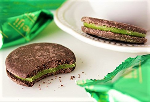 MEIJI BISCOTTI RIPIENI AL MATCHA - Giappone, Oriente & Giappone, Oriente / Dolci orientali, Tutto il cibo, Tutto il cibo / Dolci golosi - meiji-biscotti-ripieni-al-matcha - EATinerando.net