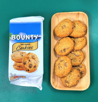 Bounty Cookies Morbidi al Cocco - America & USA, America / Dolci e biscotti, San Valentino, Stati Uniti, Tutto il cibo, Tutto il cibo / Dolci golosi - bounty-cookies-morbidi-al-cocco - EATinerando.net