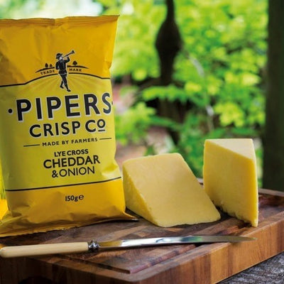 PIPERS CRISP PATATINE AL CHEDDAR E CIPOLLA - Europa & Resto del Mondo, Europa & Resto del Mondo / Salati e snack, Regno Unito, Tutto il cibo, Tutto il cibo / Snack salati - pipers-crisp-patatine-al-cheddar-e-cipolla - EATinerando.net